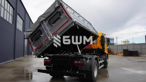 Зерновоз з тристороннім розвантаженням JAC N200