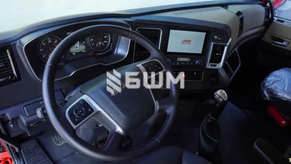 Зерновоз з тристороннім розвантаженням JAC N200