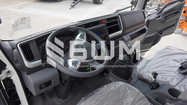 Машина дорожня комбінована МДКЗ-27-44