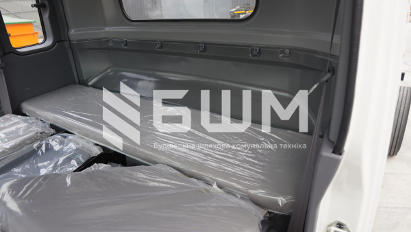 Машина дорожня комбінована МДКЗ-27-44