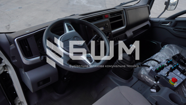 Машина дорожня комбінована МДКЗ-27-00