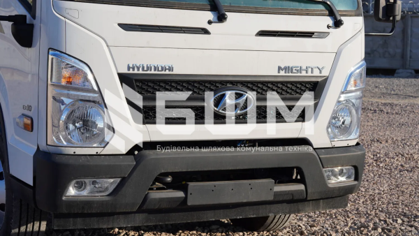 Вакуумна (асенізаційна) машина КО-503В-25 на базі Hyundai EX10