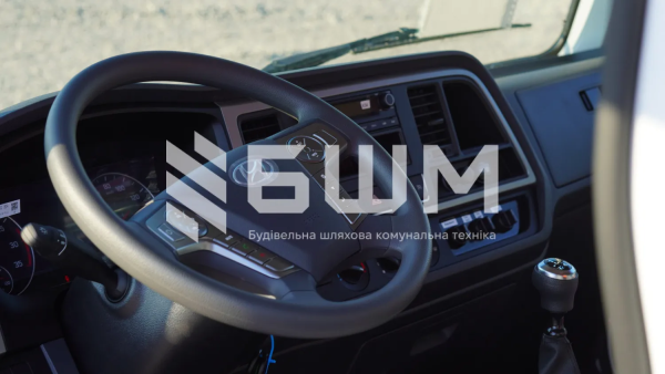 Вакуумна (асенізаційна) машина КО-503В-25 на базі Hyundai EX10