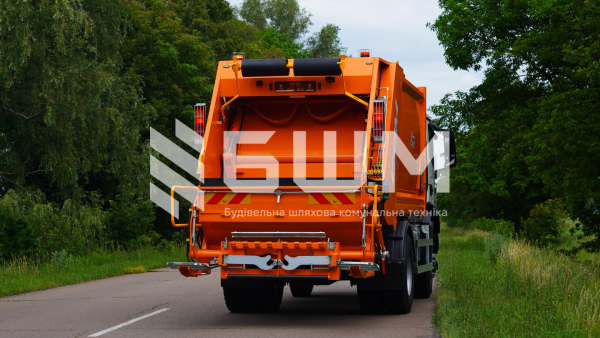 Сміттєвоз із заднім завантаженням СБМ 408/1 на базі MAN TGM 18.290