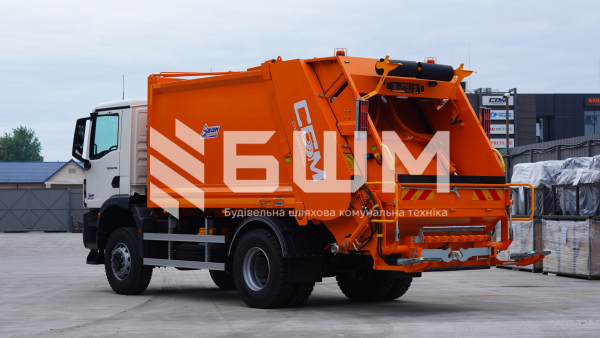 Сміттєвоз із заднім завантаженням СБМ 408/1 на базі MAN TGM 18.290