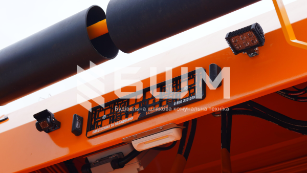 Сміттєвоз із заднім завантаженням СБМ 408/1 на базі MAN TGM 18.290