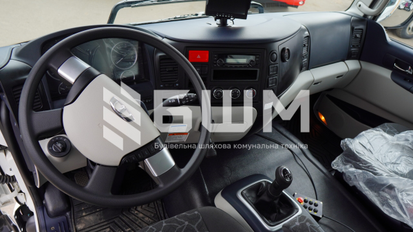 Сміттєвоз із заднім завантаженням СБМ 601/1 на базі Daewoo Maximus