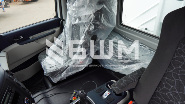 Сміттєвоз із заднім завантаженням СБМ 601/1 на базі Daewoo Maximus