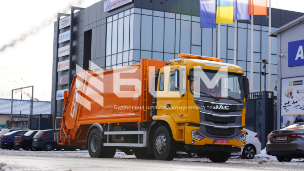 Сміттєвоз із заднім завантаженням СБМ 403/1 на базі JAC N200