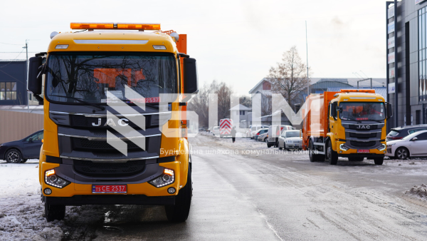 Сміттєвоз із заднім завантаженням СБМ 403/1 на базі JAC N200