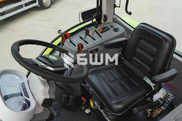 RN 1104 Zoomlion – трактор колісний з відвалом