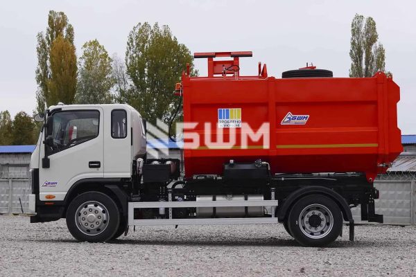 СБМ 401-2 Сміттєвоз з боковим завантаженням на базі JAC N120