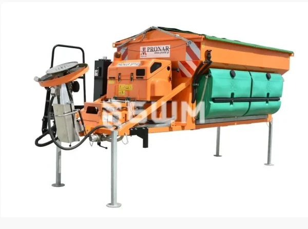 Піско-солерозкидач PT40