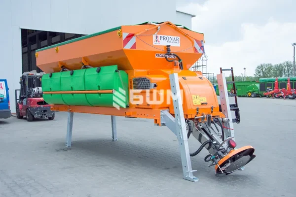 Піско-солерозкидач PT70