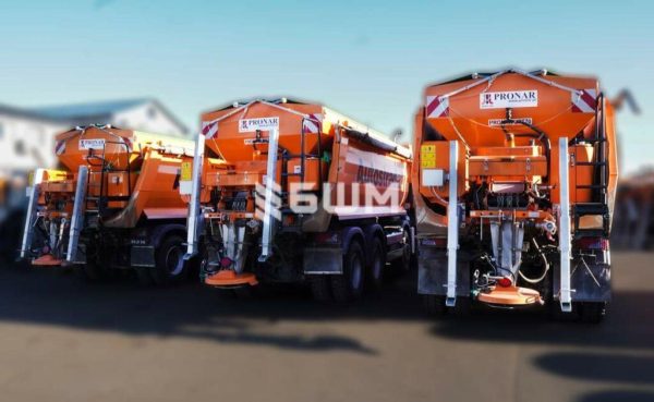 Піско-солерозкидач PT70